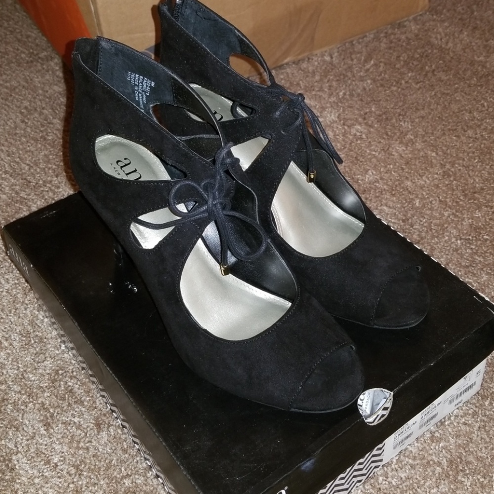 Excellent condition Ana Peep Toe Shoes